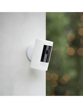 Compacta de seguridad Ring modelo Stick up Cam Gen 3 inalámbrica HD 120° a 170° con capacidad para grabar visión nocturna para interior y exterior