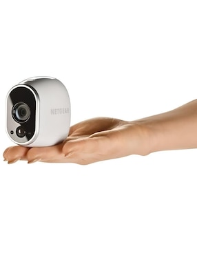 Cámara individual de seguridad Arlo inalámbrica HD 10° a 2° con capacidad para grabar visión nocturna para interior y exterior
