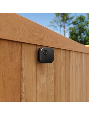 Cámara Wi-Fi de seguridad Blink modelo Outdoor 4 inalámbrica HD 47° a 100° para interior y exterior