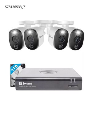 Kit 4 cámaras de seguridad Swann alámbrica Full HD 90° con capacidad para grabar visión nocturna para interior y exterior